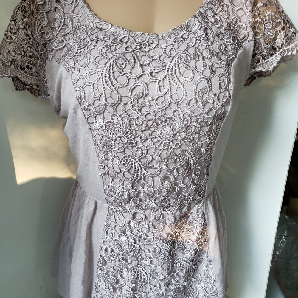 Maurices Medium Tunic Lace Tee Shirt Top